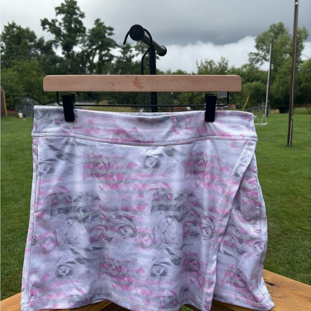 PGA Tour Pink and White Golf Skirt - Picture 1 of 4